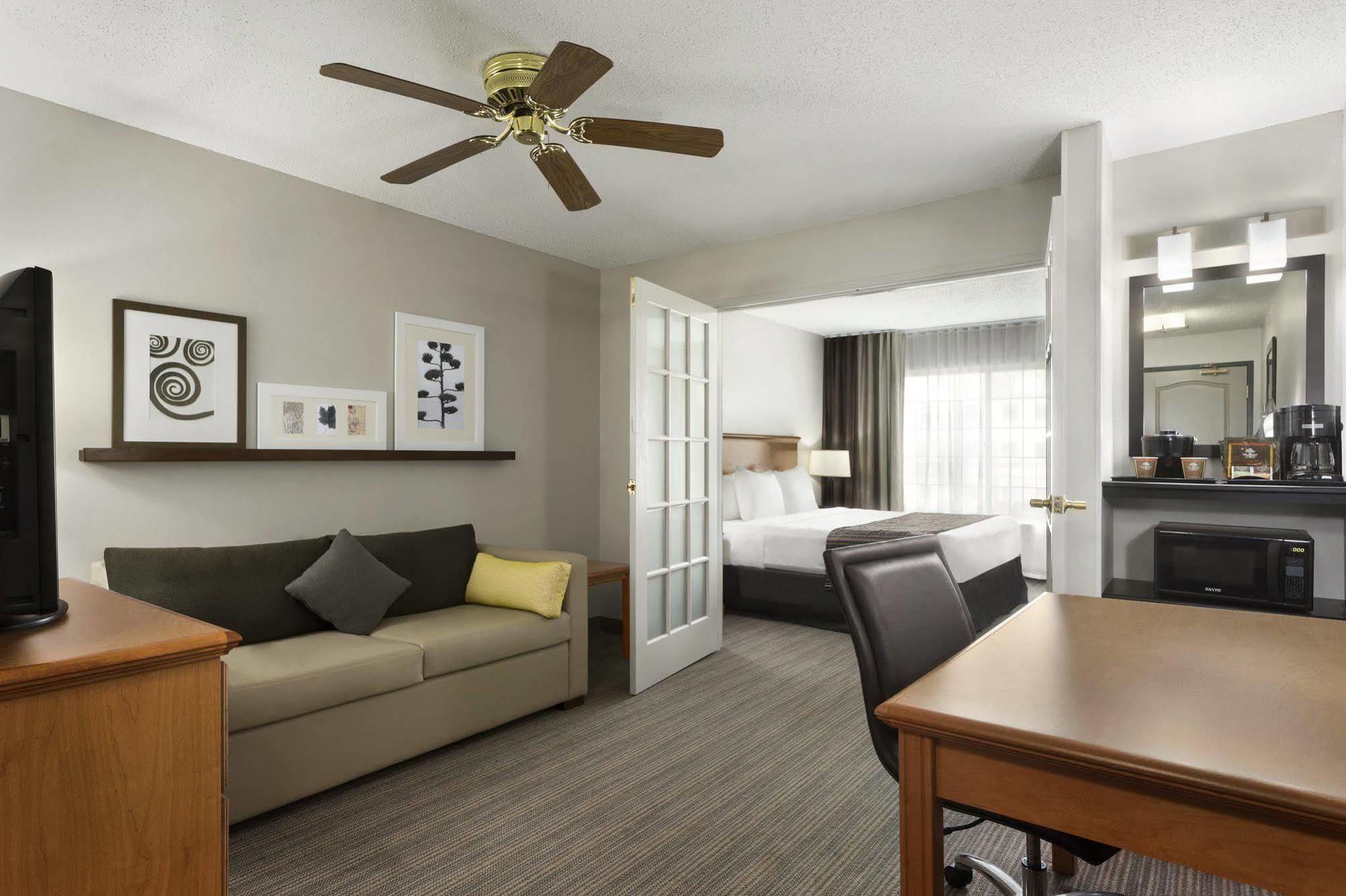 Country Inn & Suites By Radisson, Columbus Airport, Oh 외부 사진